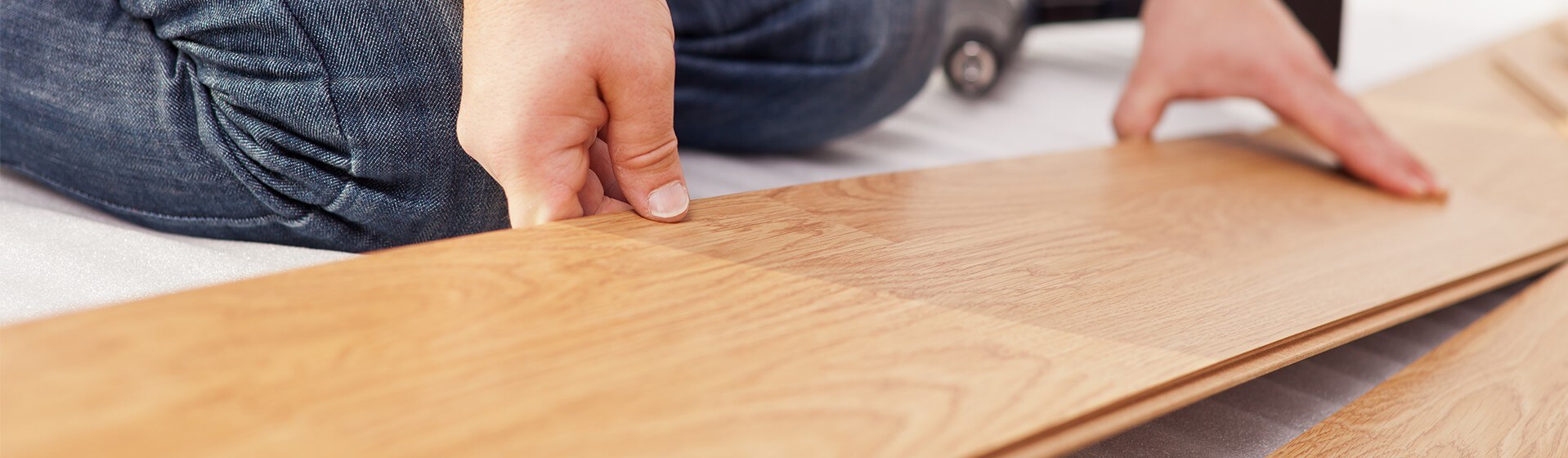 footer-copyright