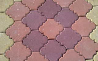 عامل بلاستر في الشارقة